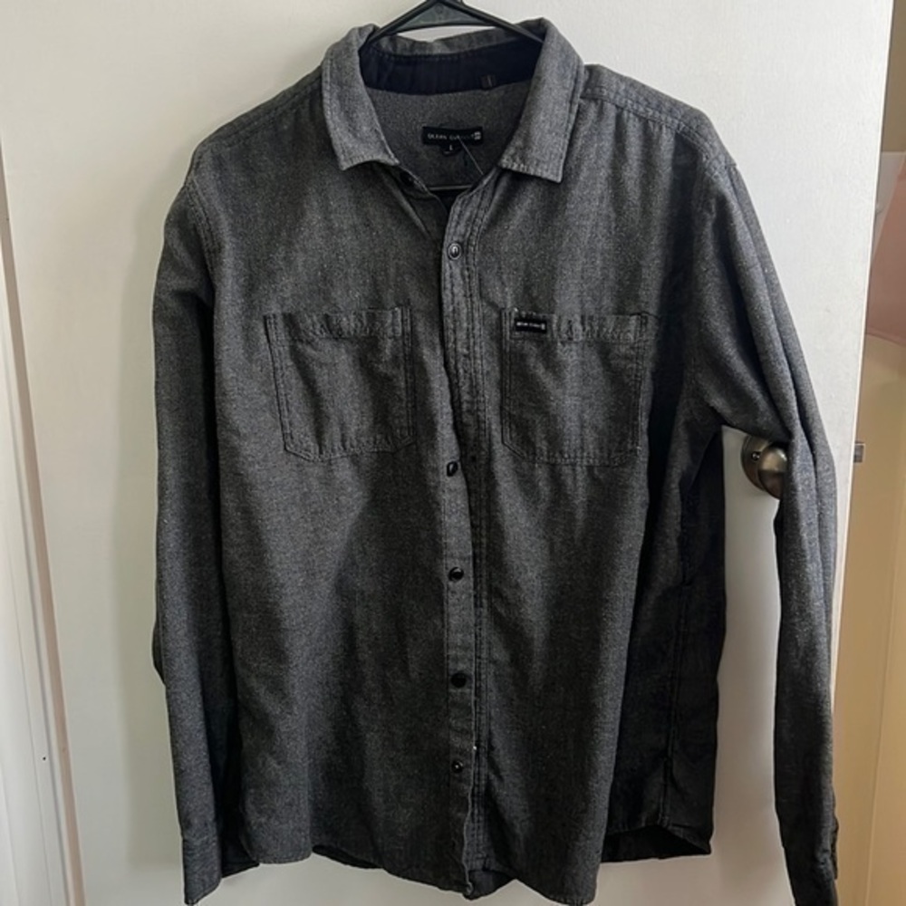 Ocean current large charcoal grey‎ button up